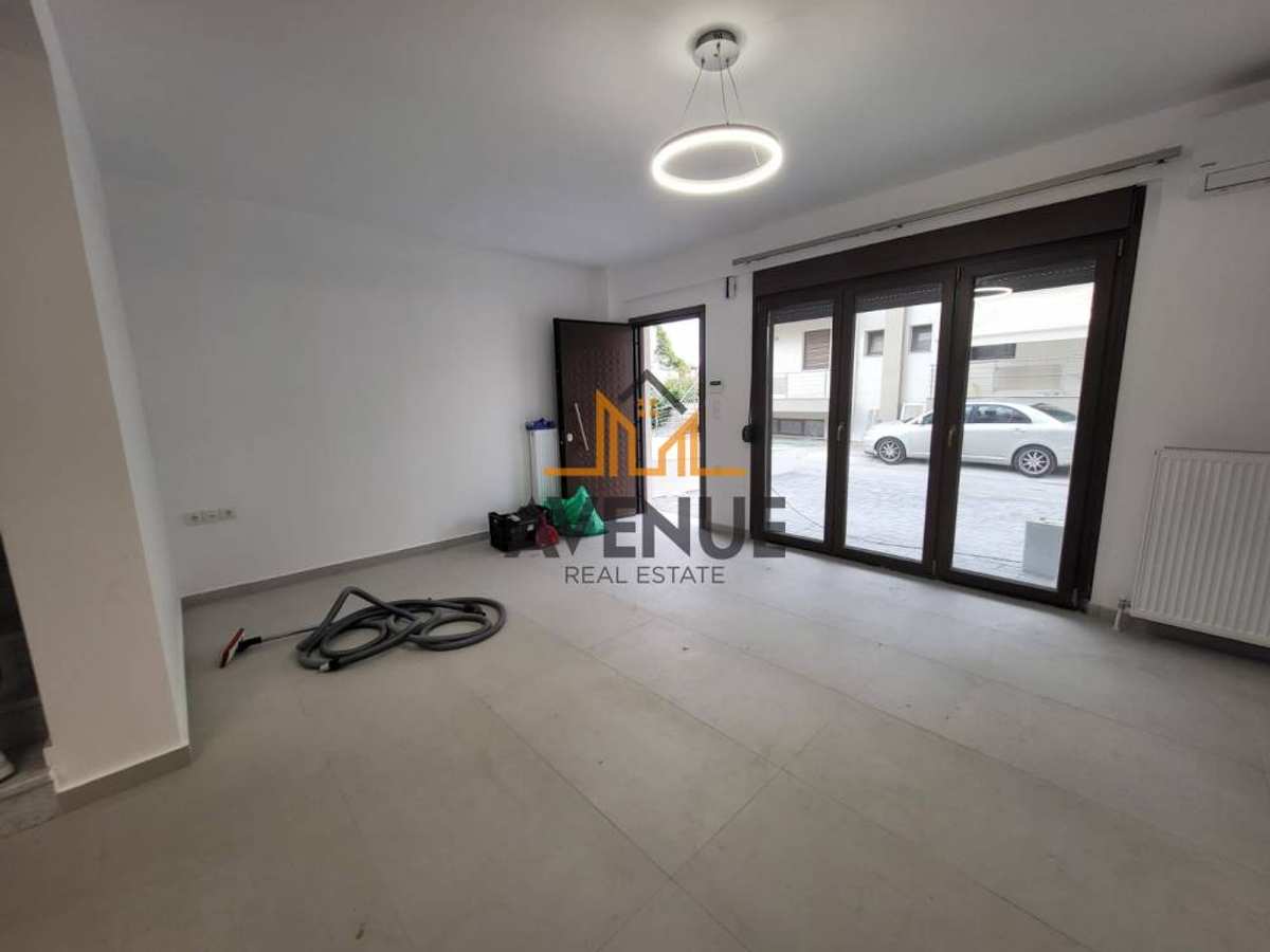 Property thumbnail 4