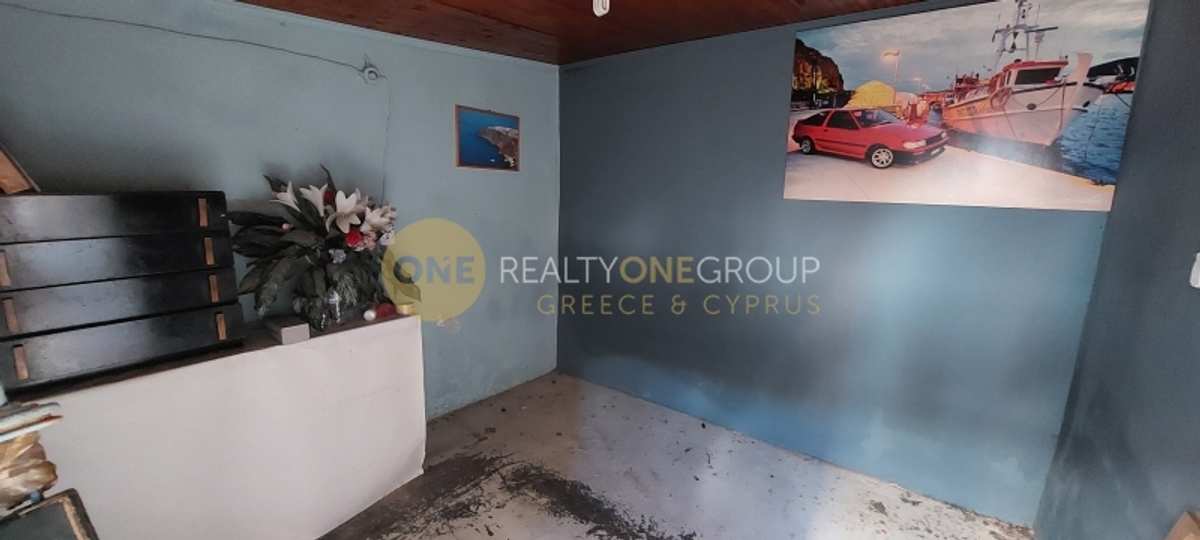Property thumbnail 3