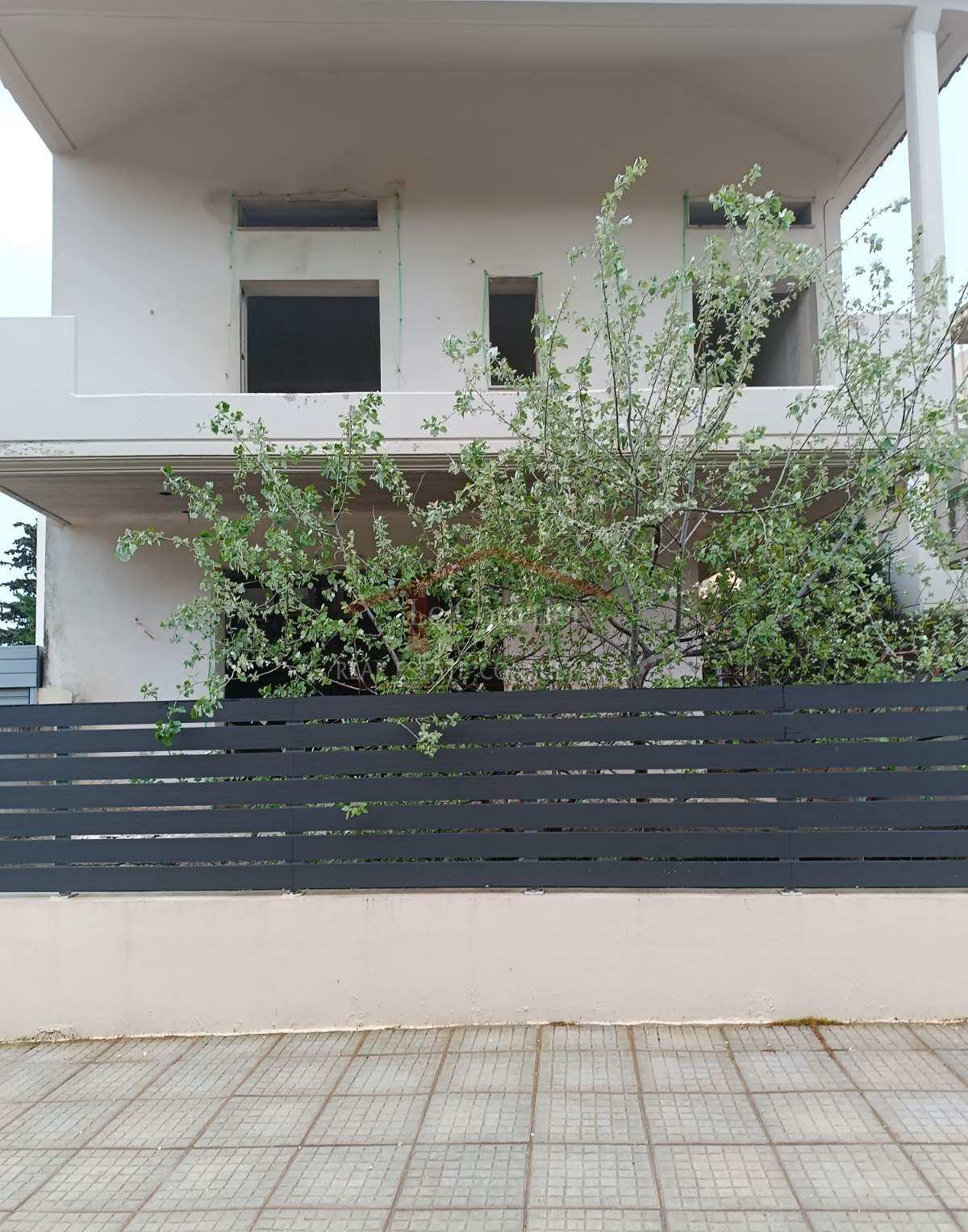 Property thumbnail 3