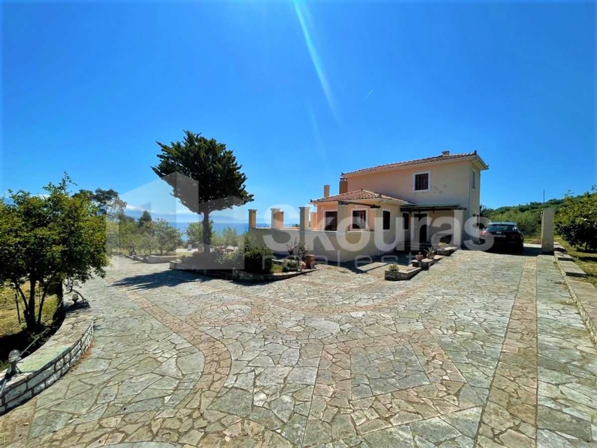 Property thumbnail 2