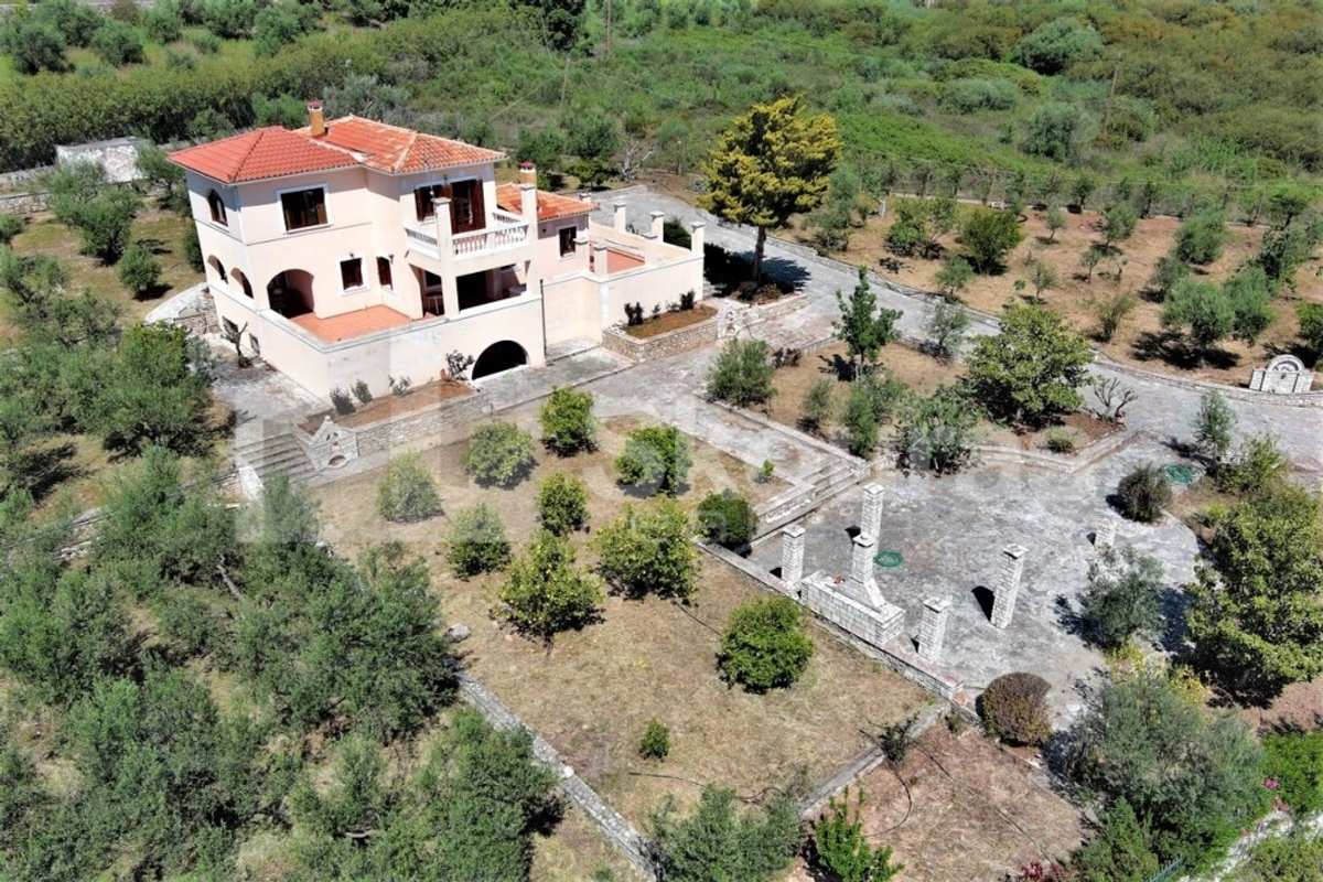 Property thumbnail 4