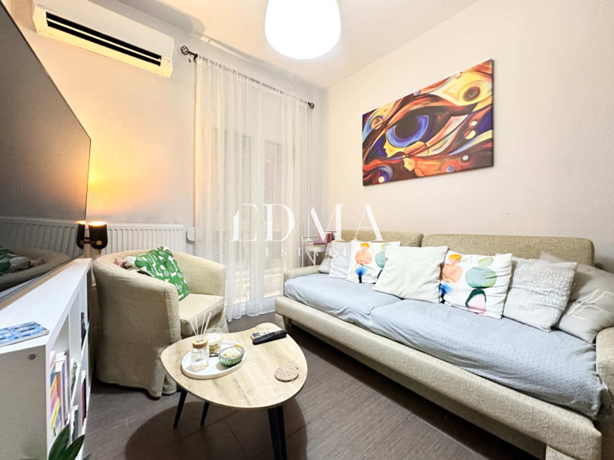 Property thumbnail 3