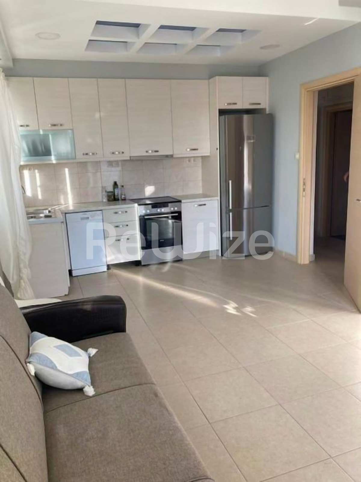 Property thumbnail 2