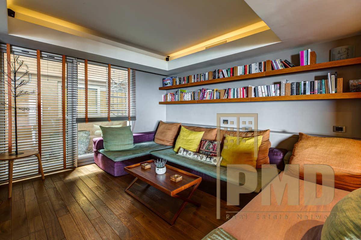 Property thumbnail 2