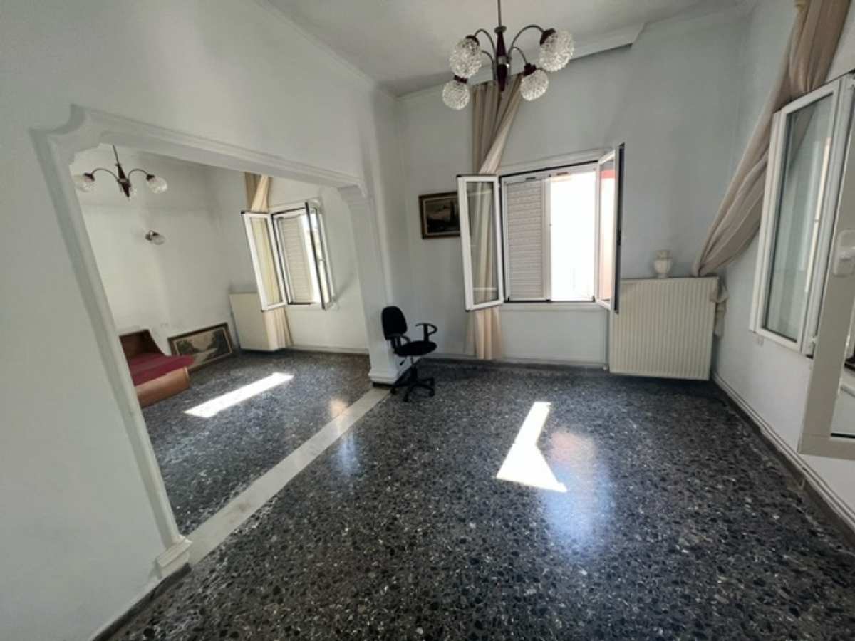 Property thumbnail 2