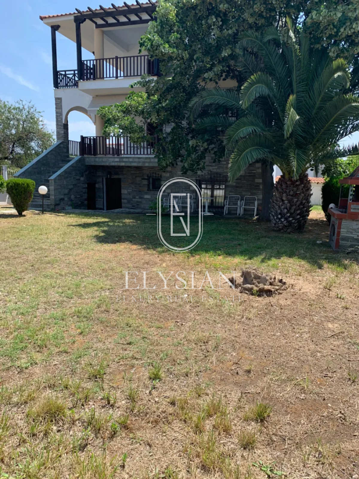 Property thumbnail 4