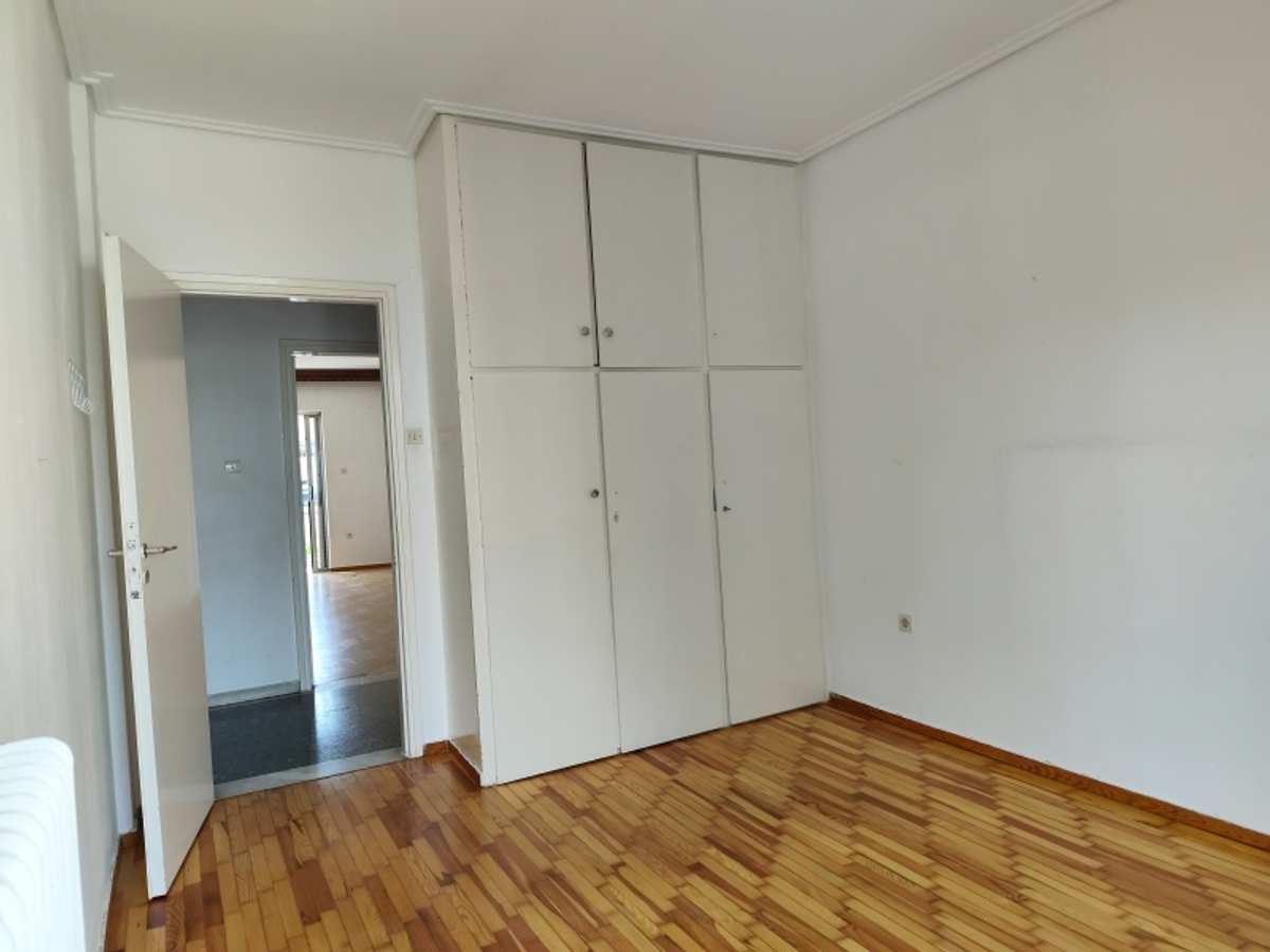 Property thumbnail 4