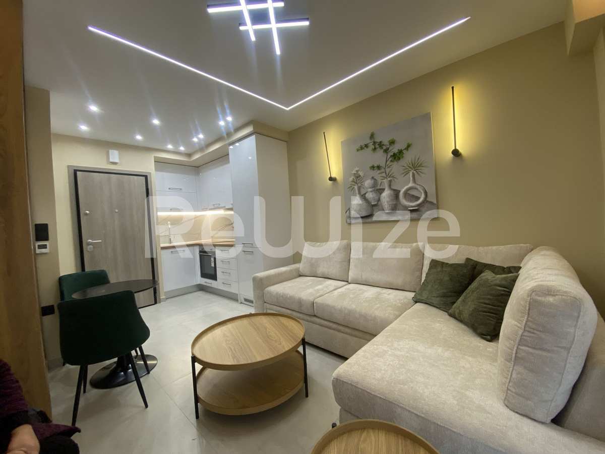 Property thumbnail 2