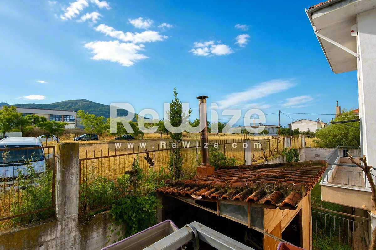 Property thumbnail 3