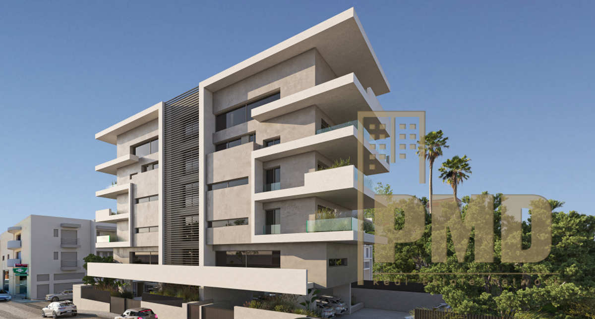 Property thumbnail 2
