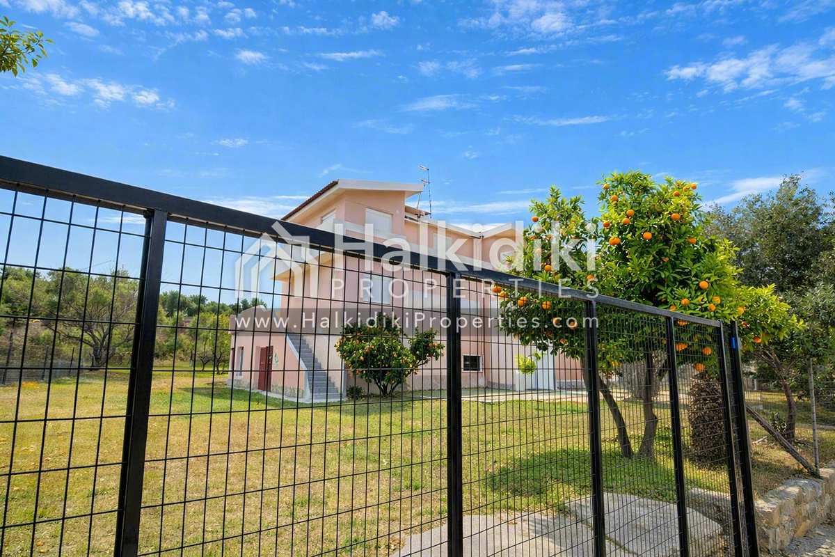 Property thumbnail 3