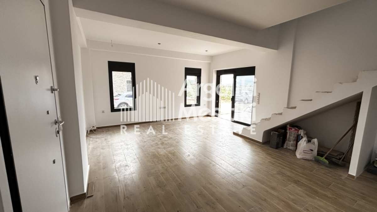 Property thumbnail 3
