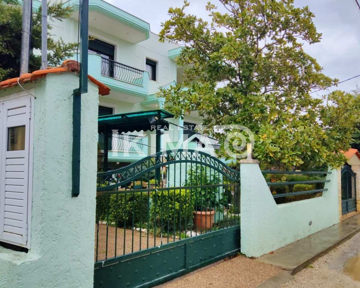 Property thumbnail 3