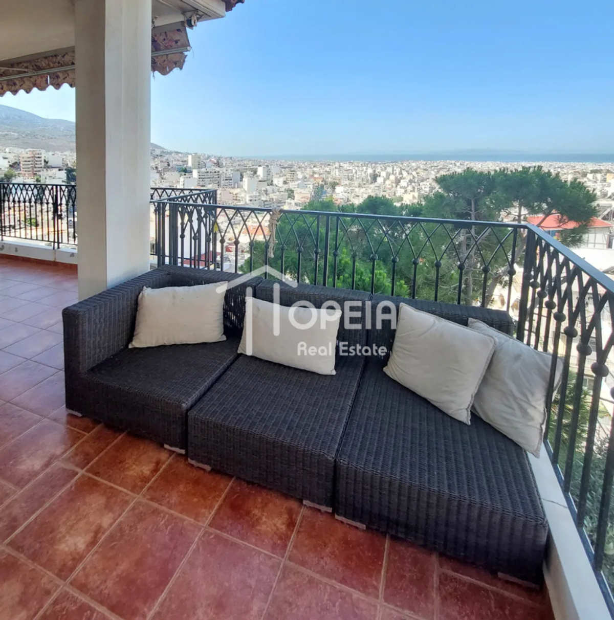 Property thumbnail 3