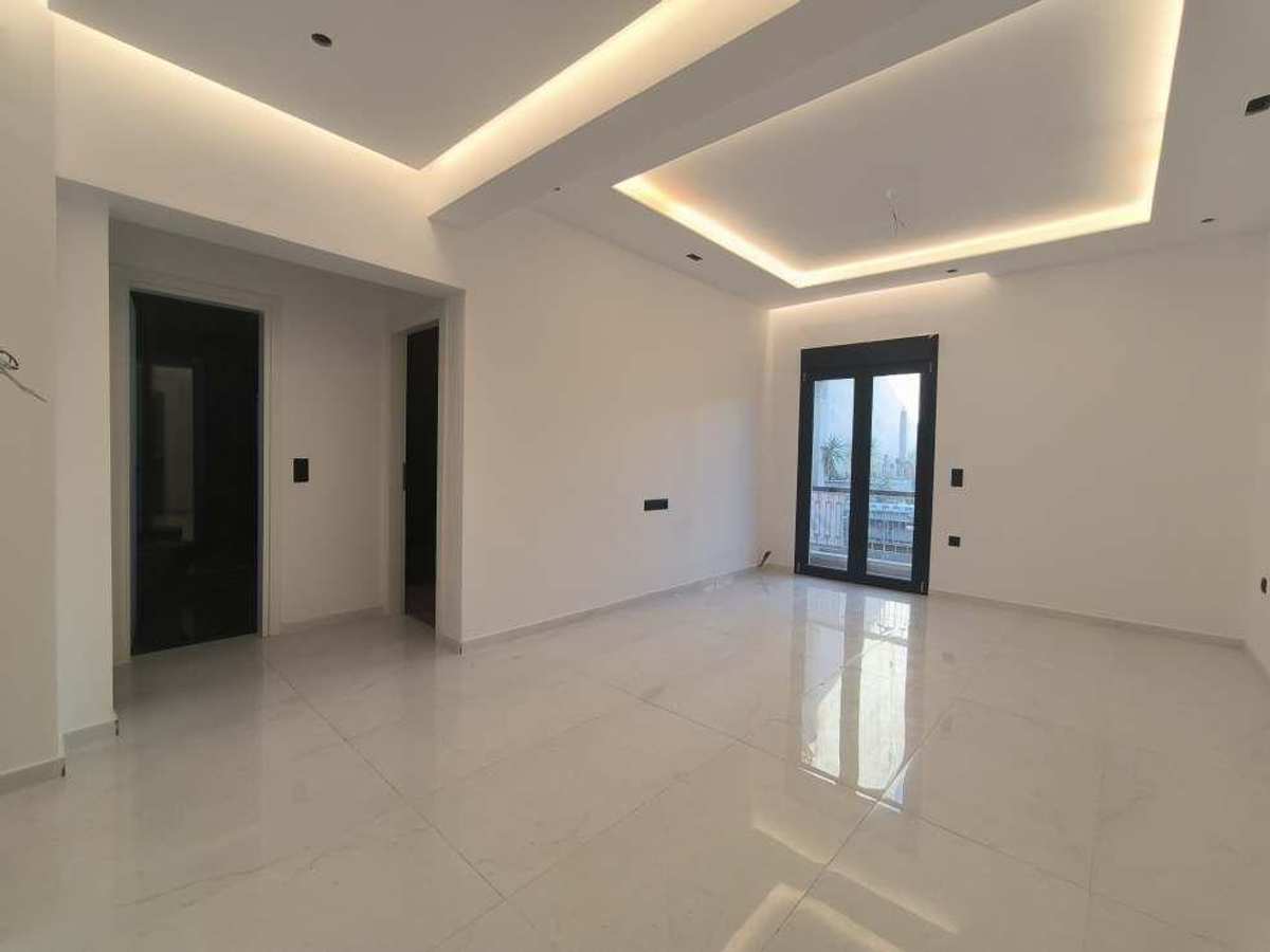 Property thumbnail 2