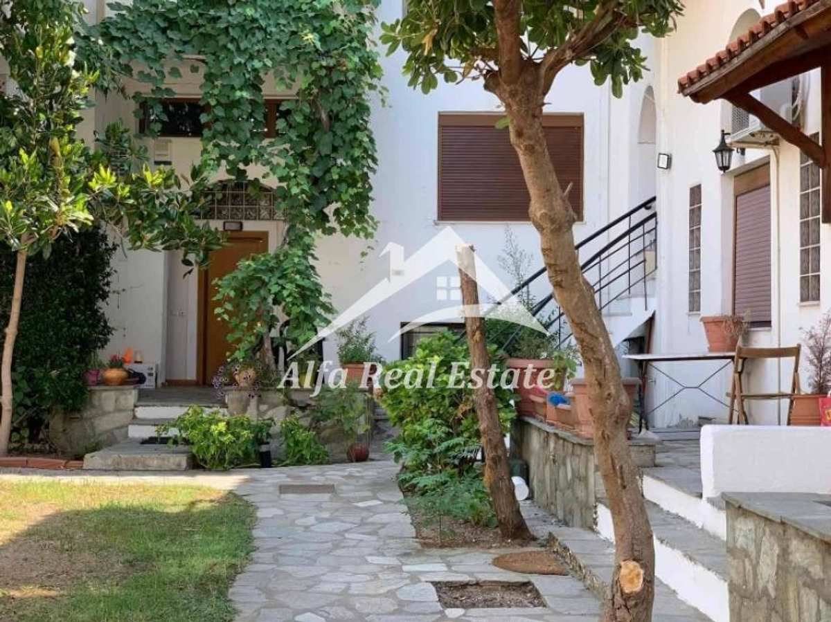 Property thumbnail 4