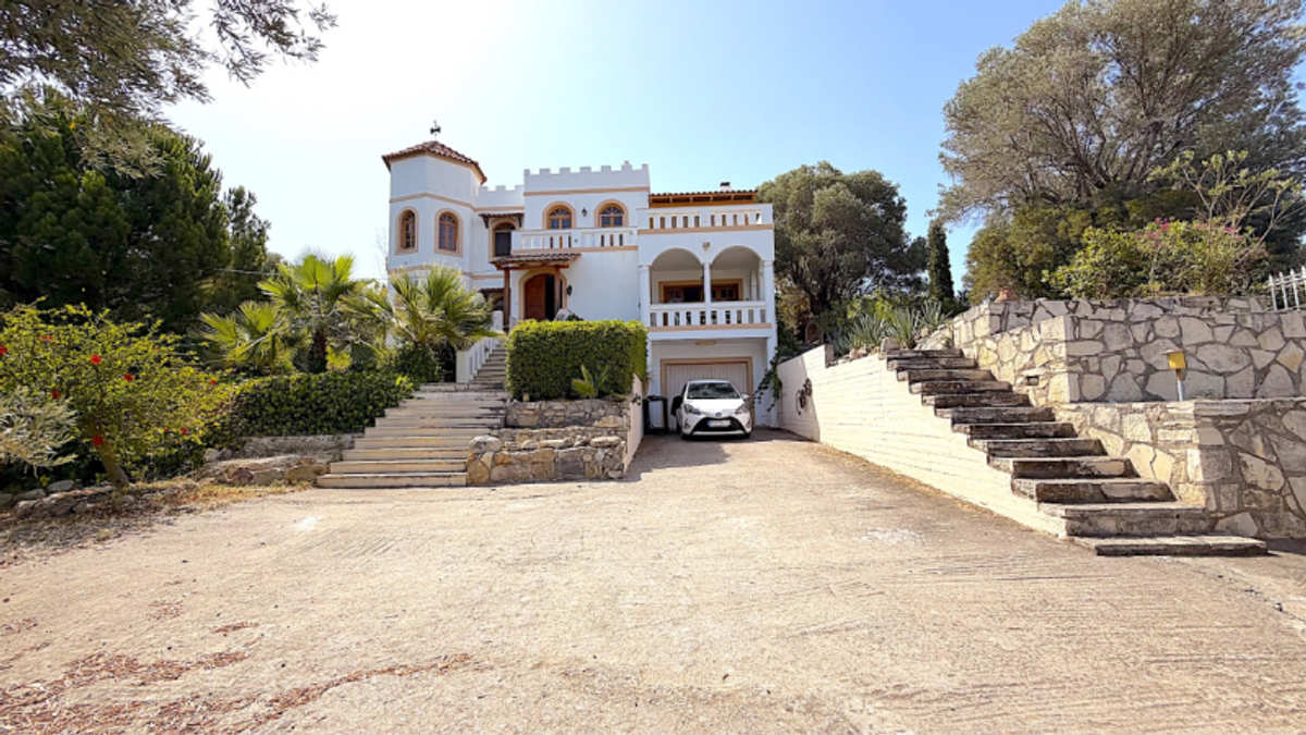Property thumbnail 3