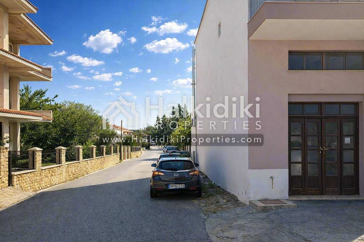 Property thumbnail 4
