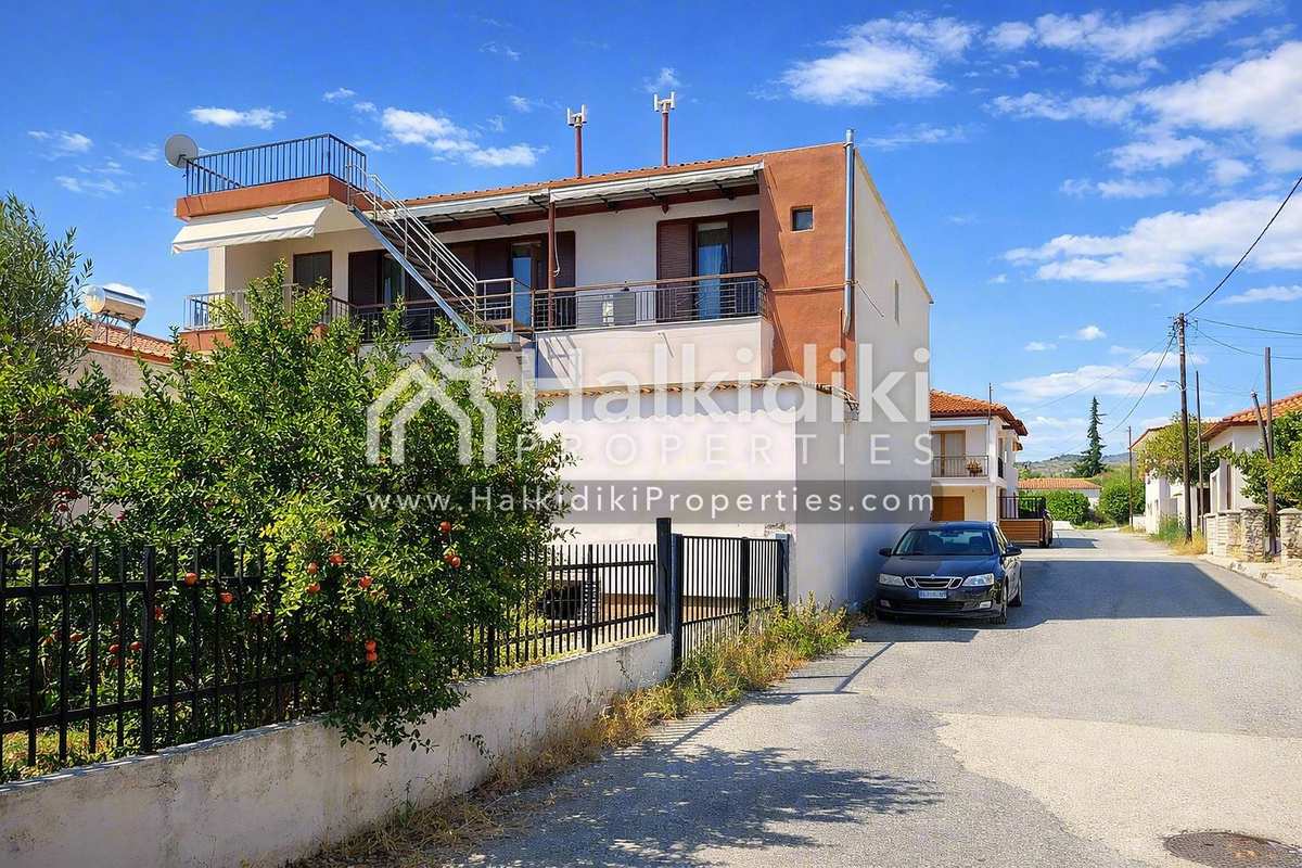 Property thumbnail 2