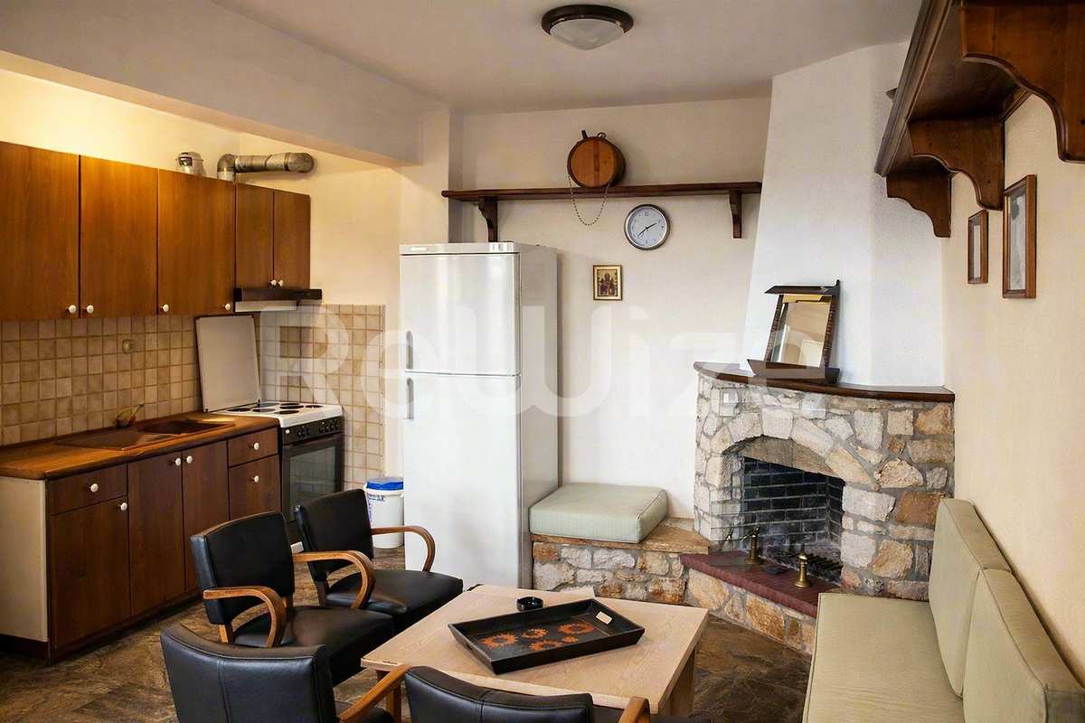 Property thumbnail 3