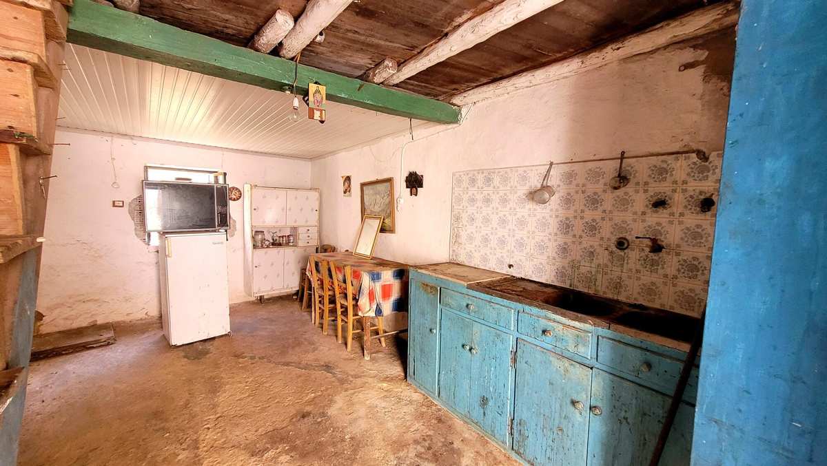 Property thumbnail 3