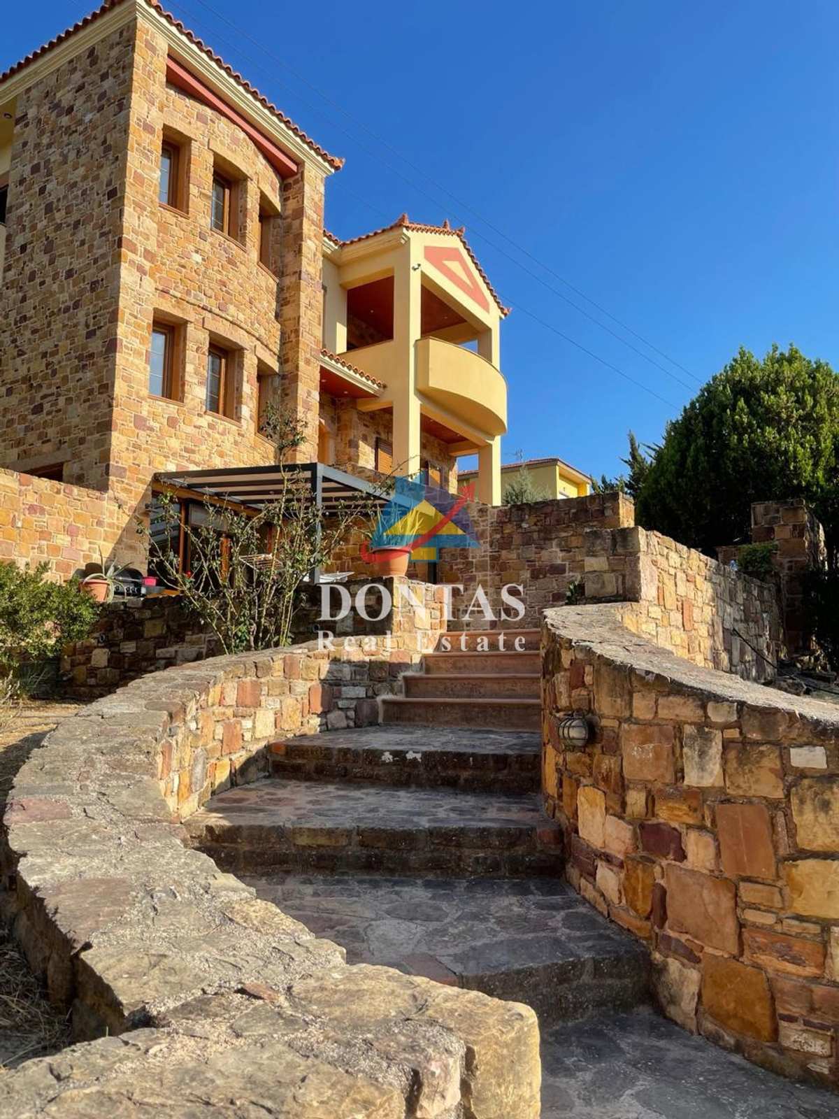Property thumbnail 4
