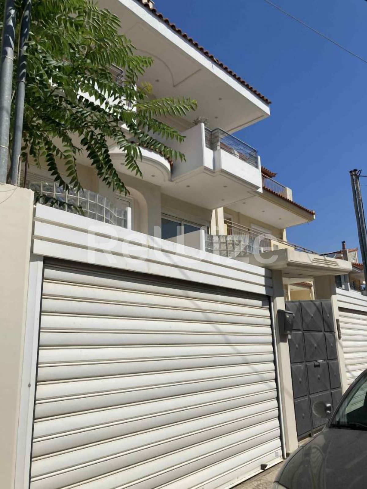 Property thumbnail 3