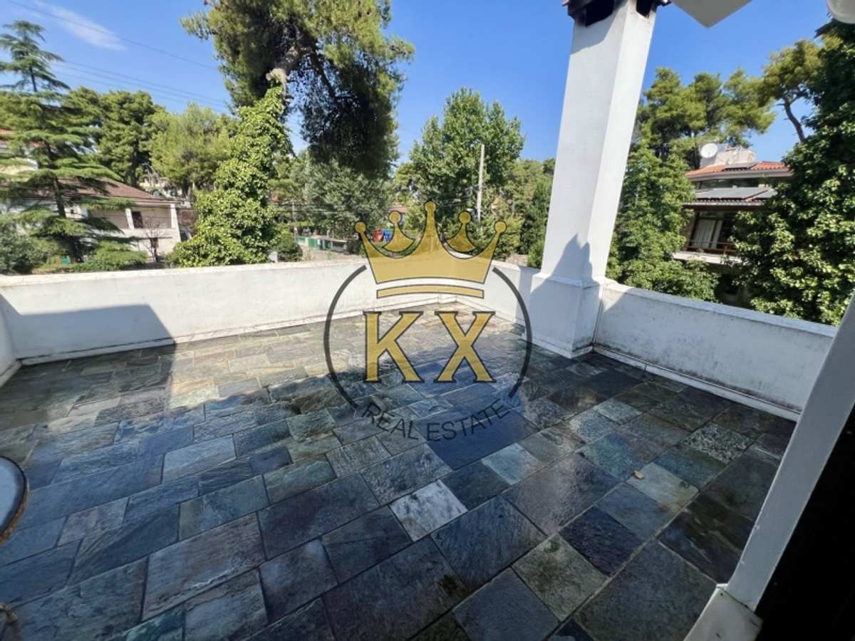 Property thumbnail 3