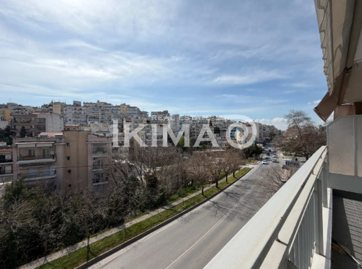 Property thumbnail 3