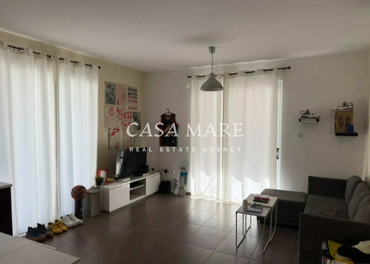Property thumbnail 2