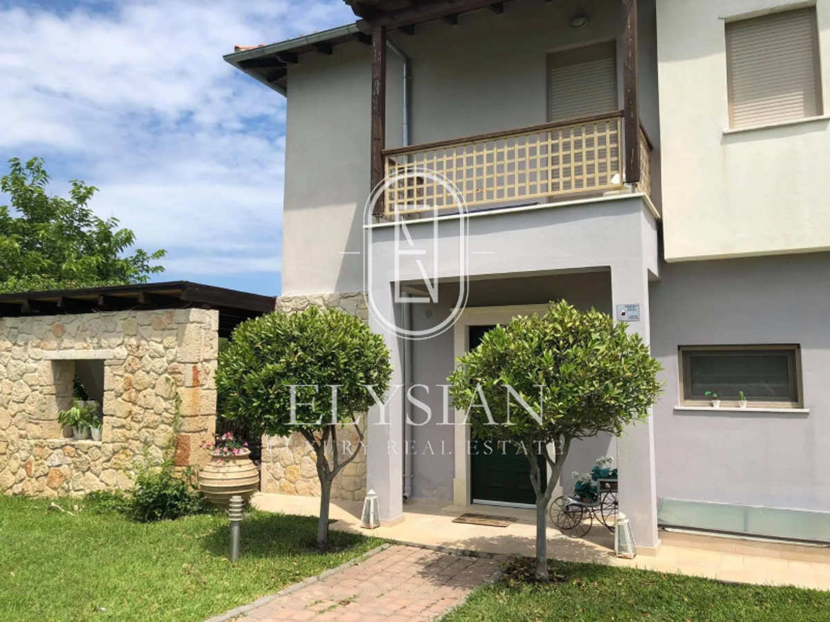 Property thumbnail 2