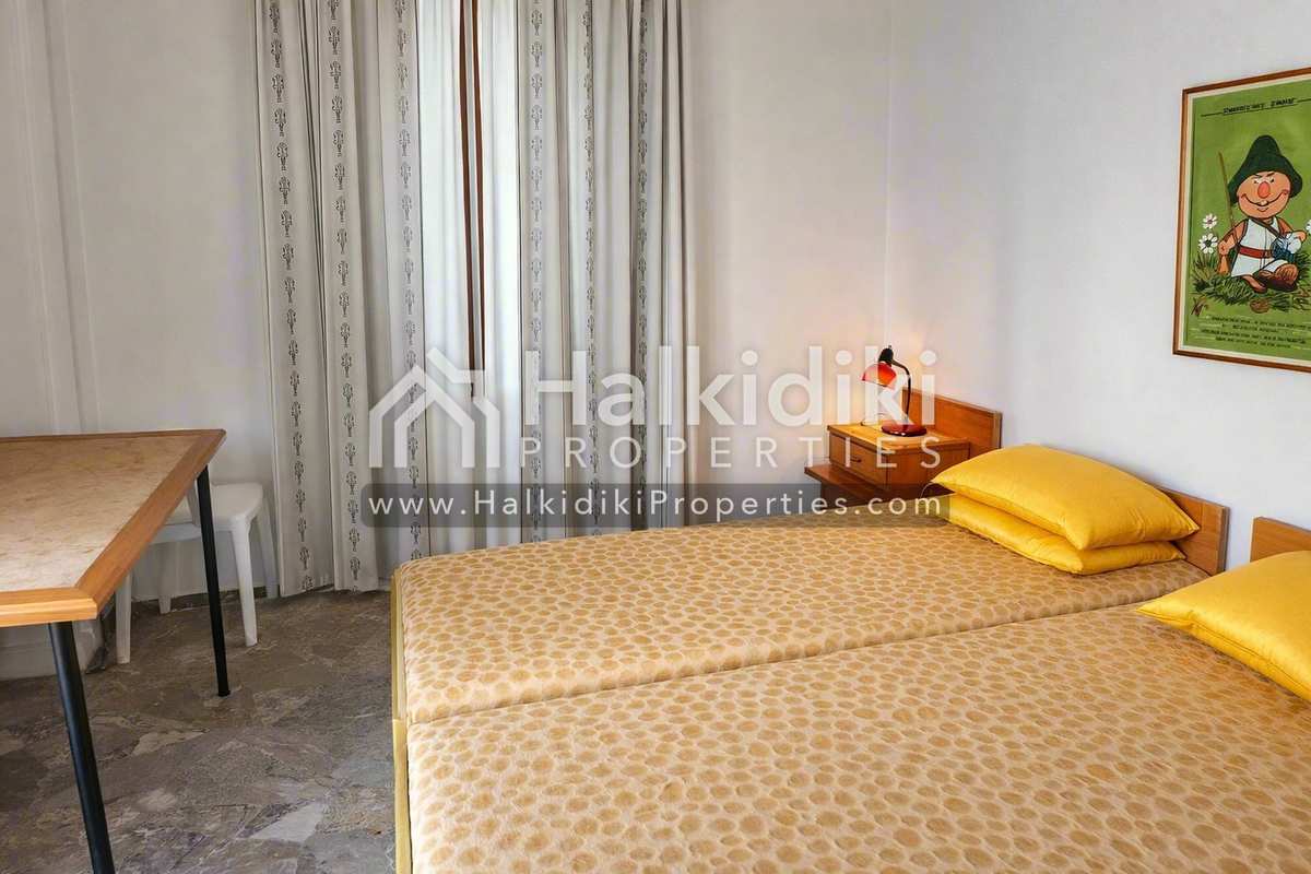 Property thumbnail 2