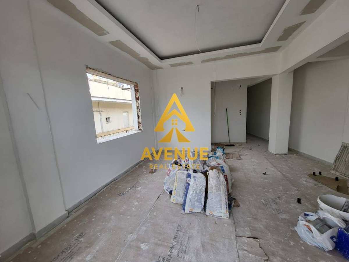 Property thumbnail 2
