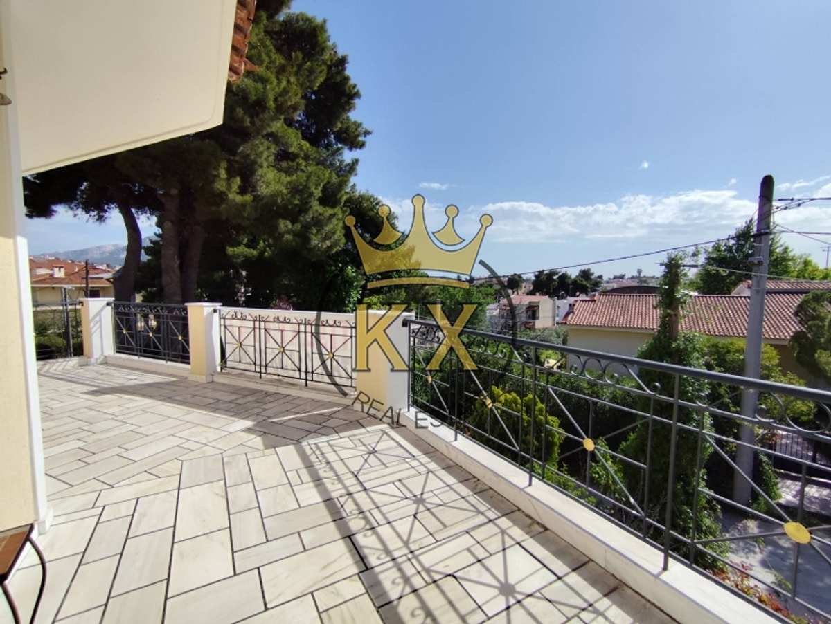Property thumbnail 2