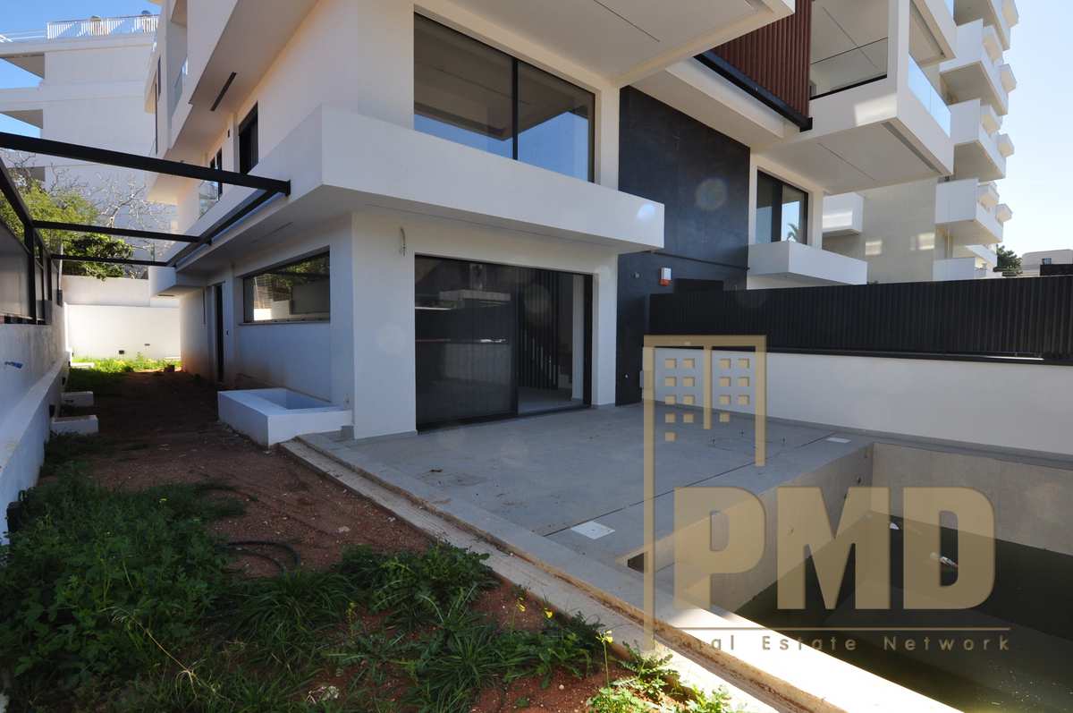Property thumbnail 3