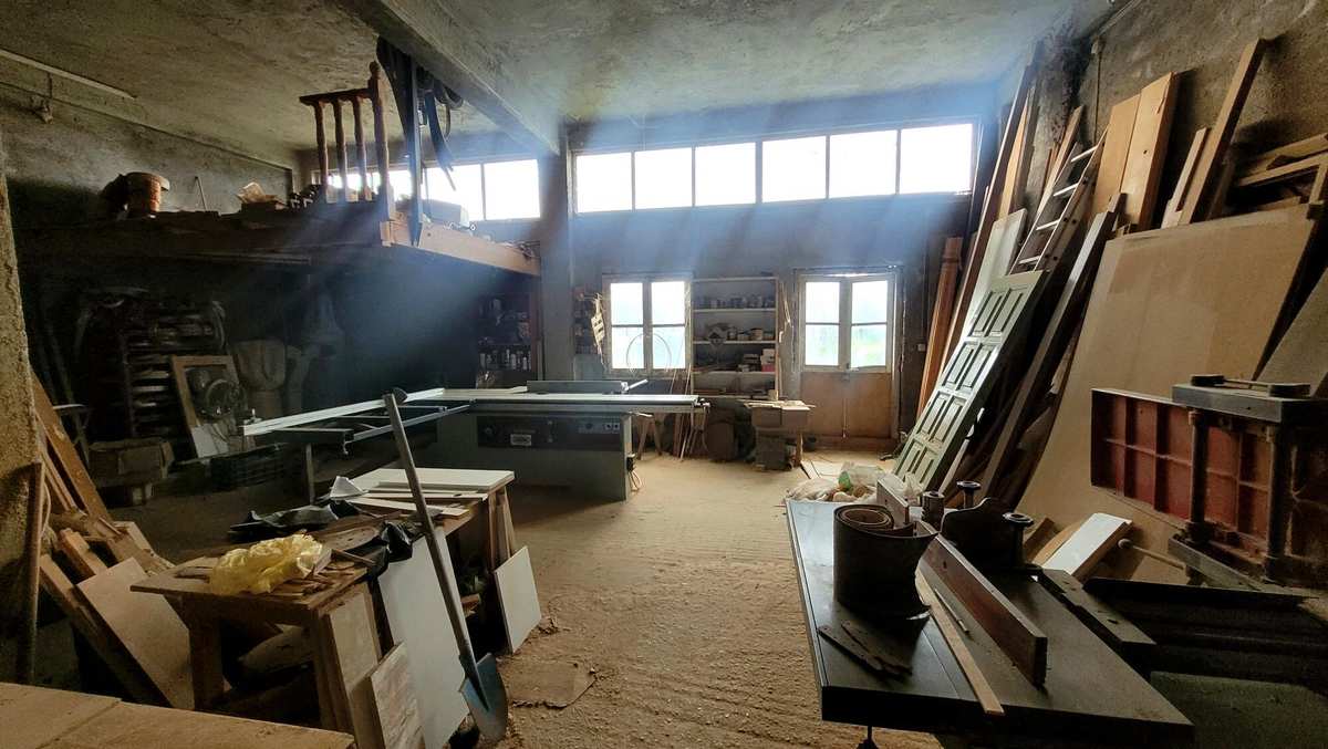 Property thumbnail 4