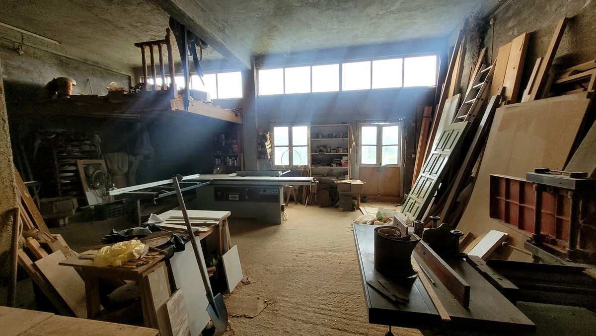 Property thumbnail 4