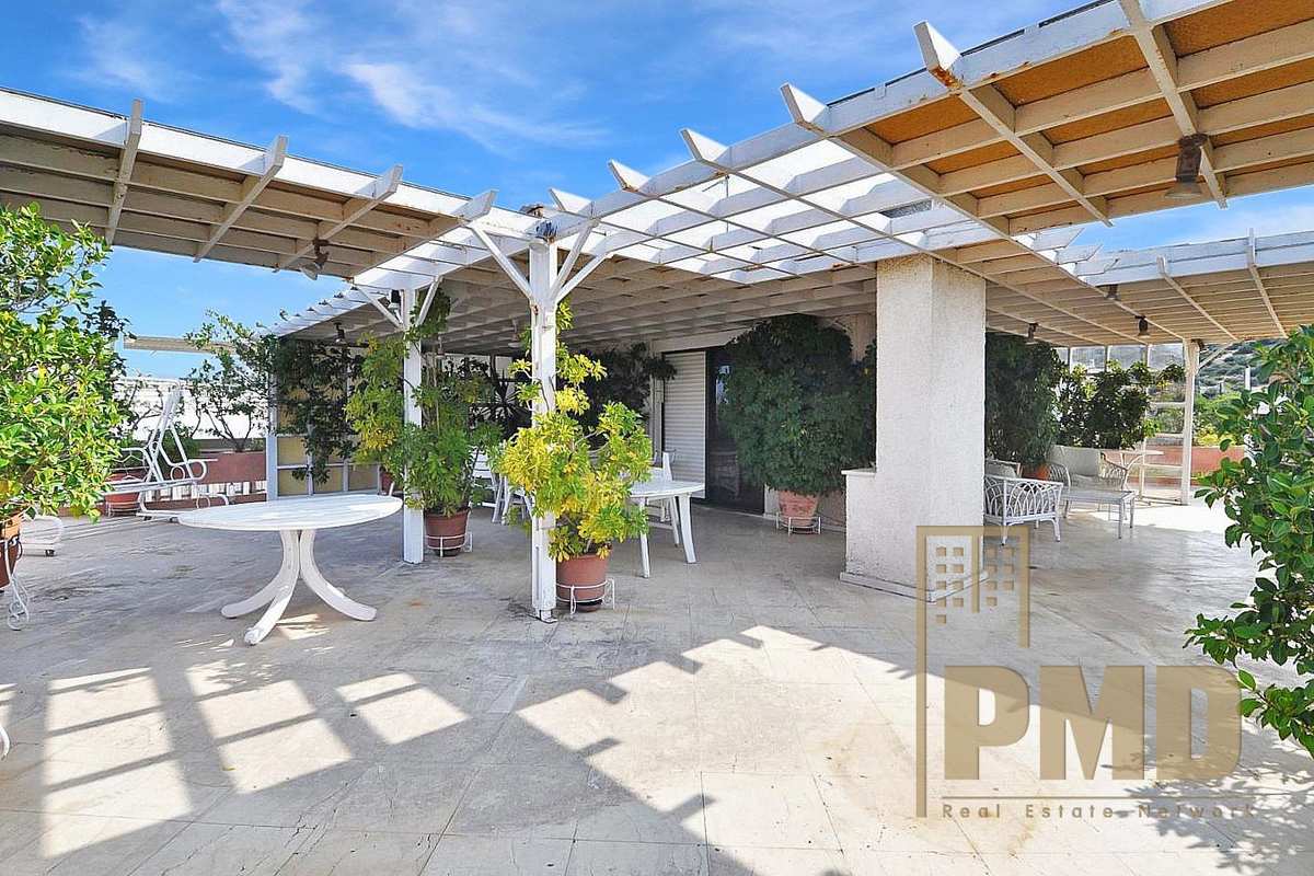 Property thumbnail 4