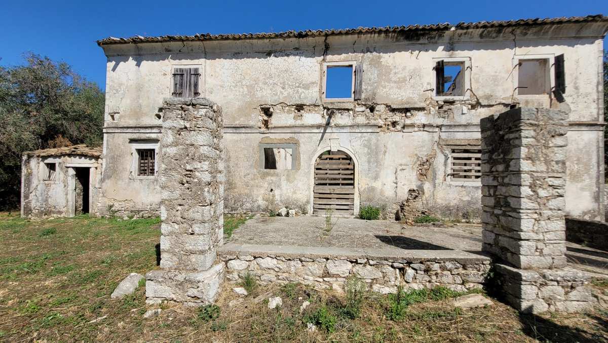 Property thumbnail 3