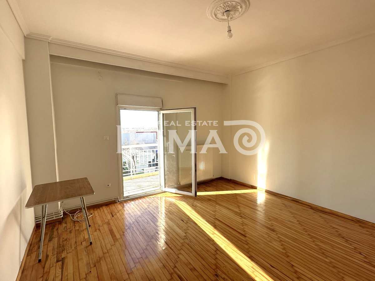 Property thumbnail 2