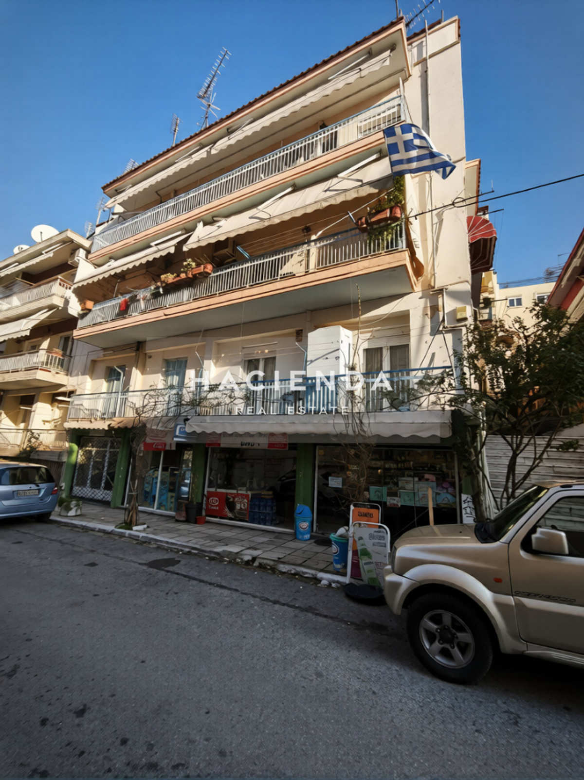 Property thumbnail 4