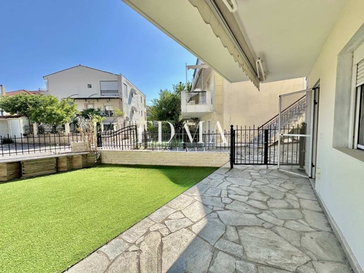 Property thumbnail 2