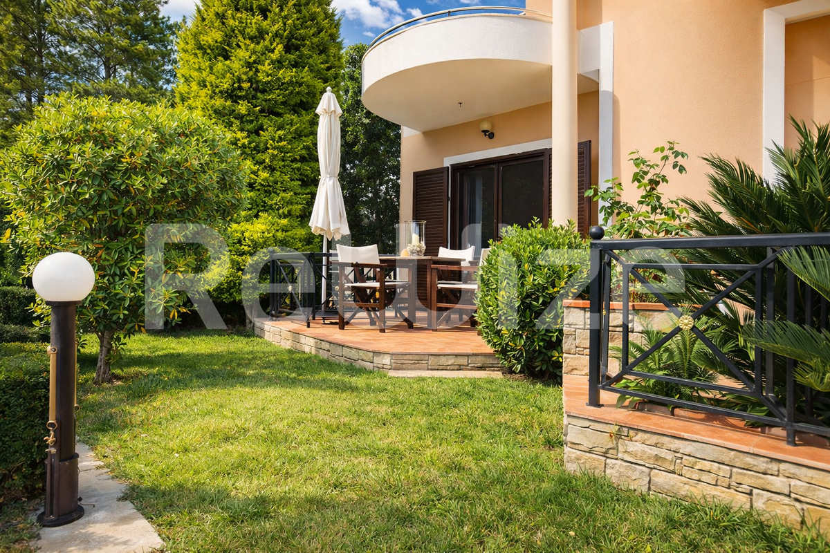 Property thumbnail 4