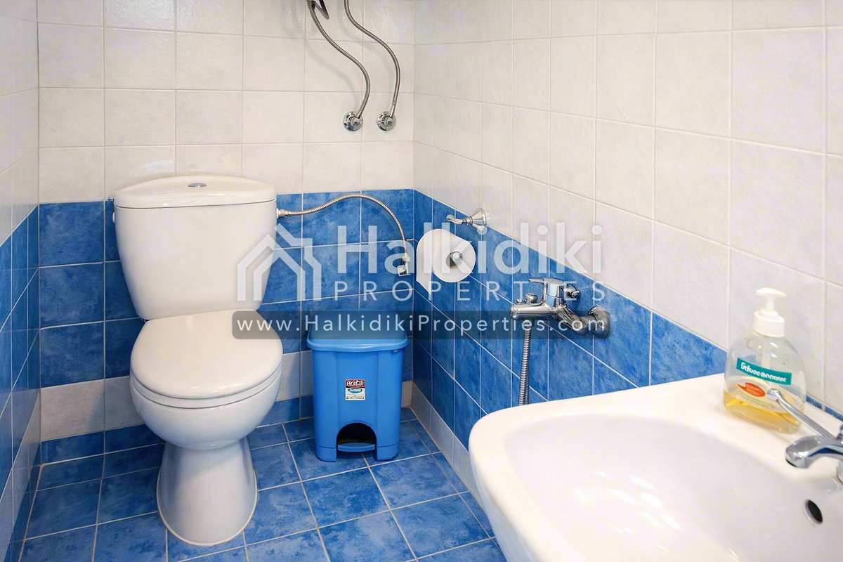 Property thumbnail 3