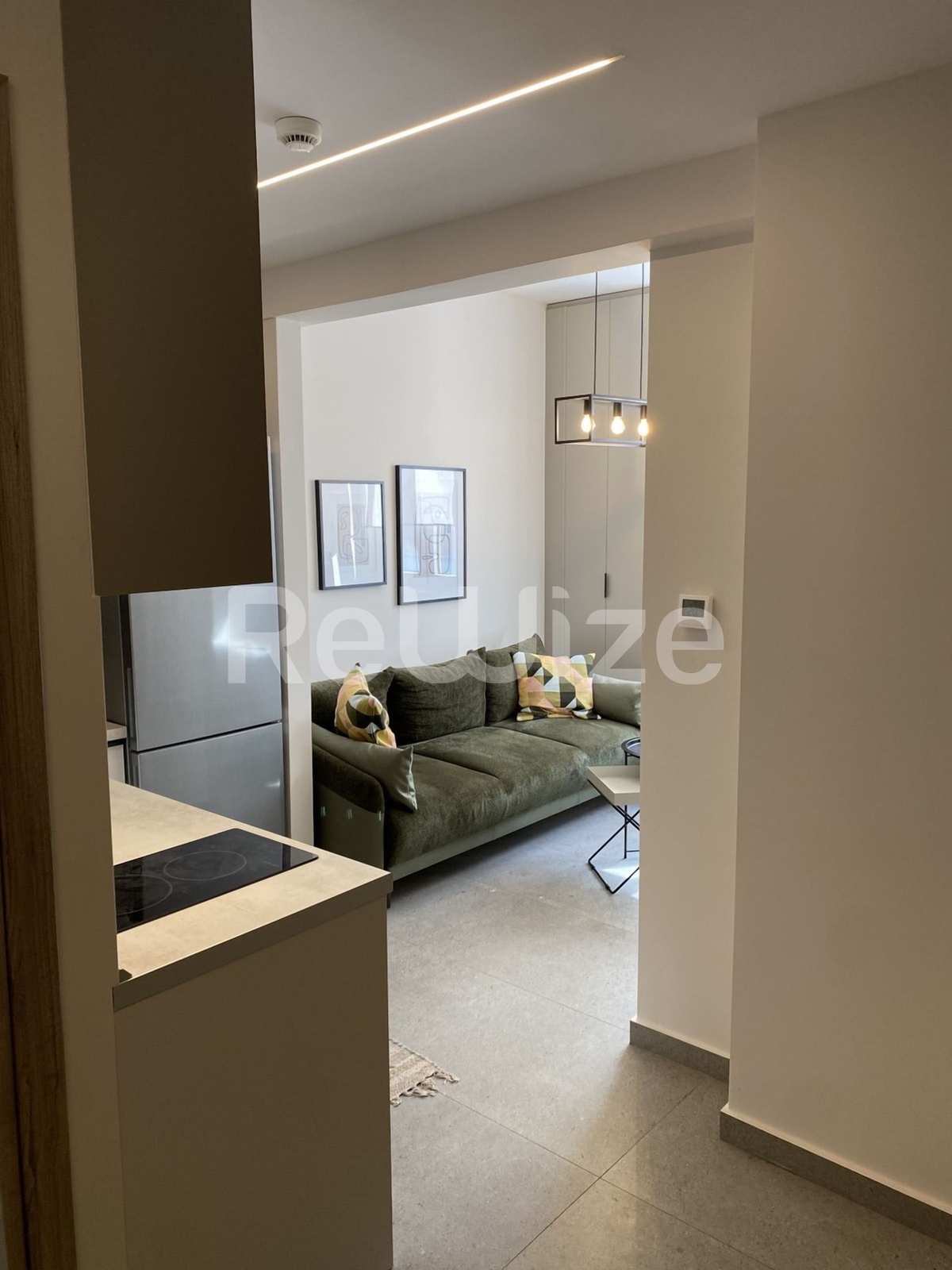 Property thumbnail 2