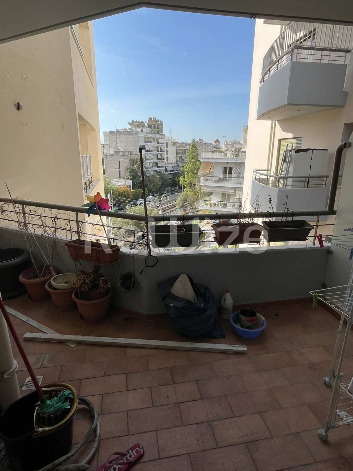 Property thumbnail 2