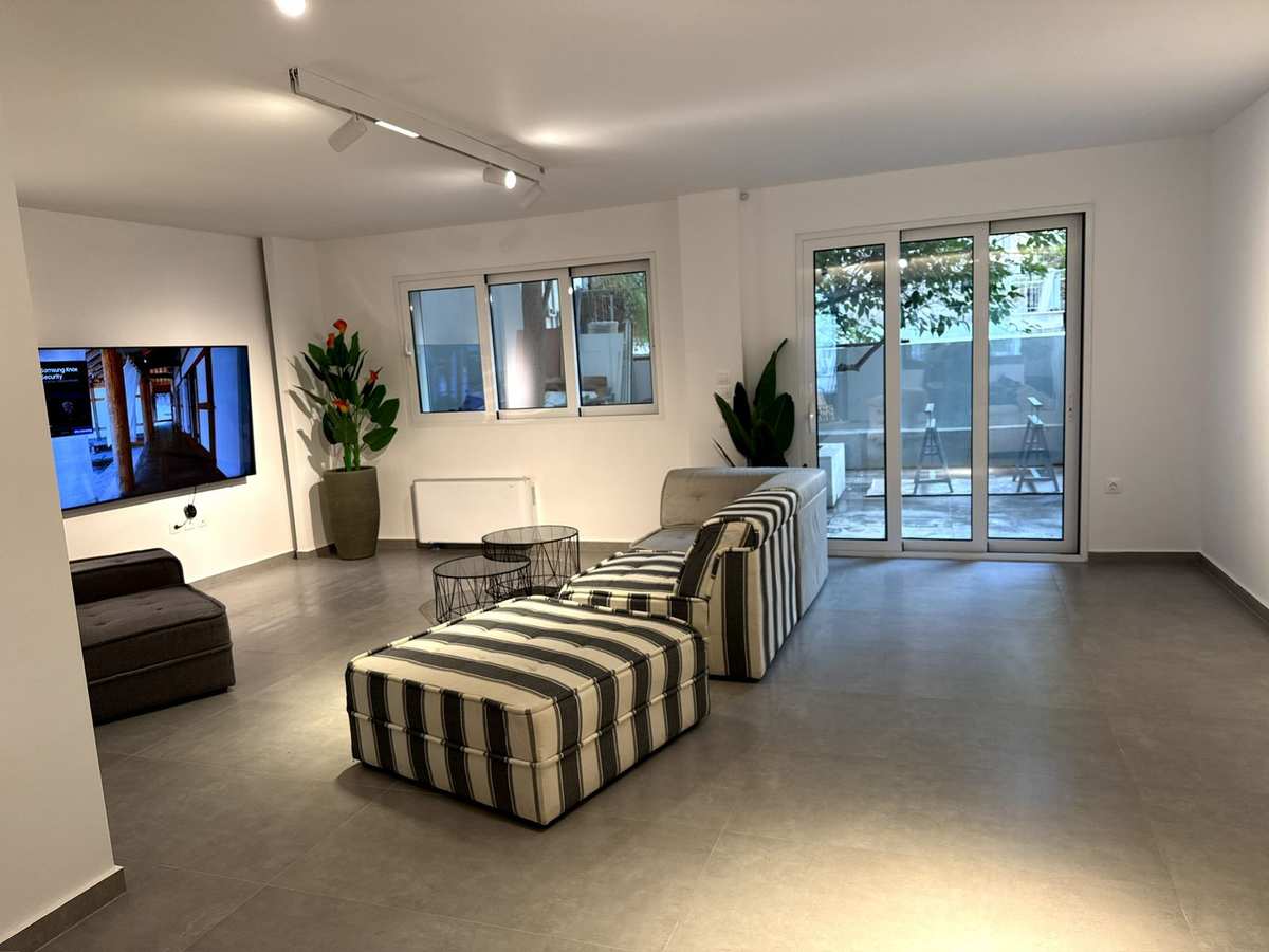 Property thumbnail 2