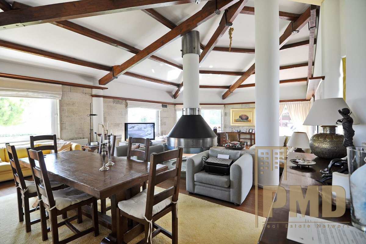 Property thumbnail 4