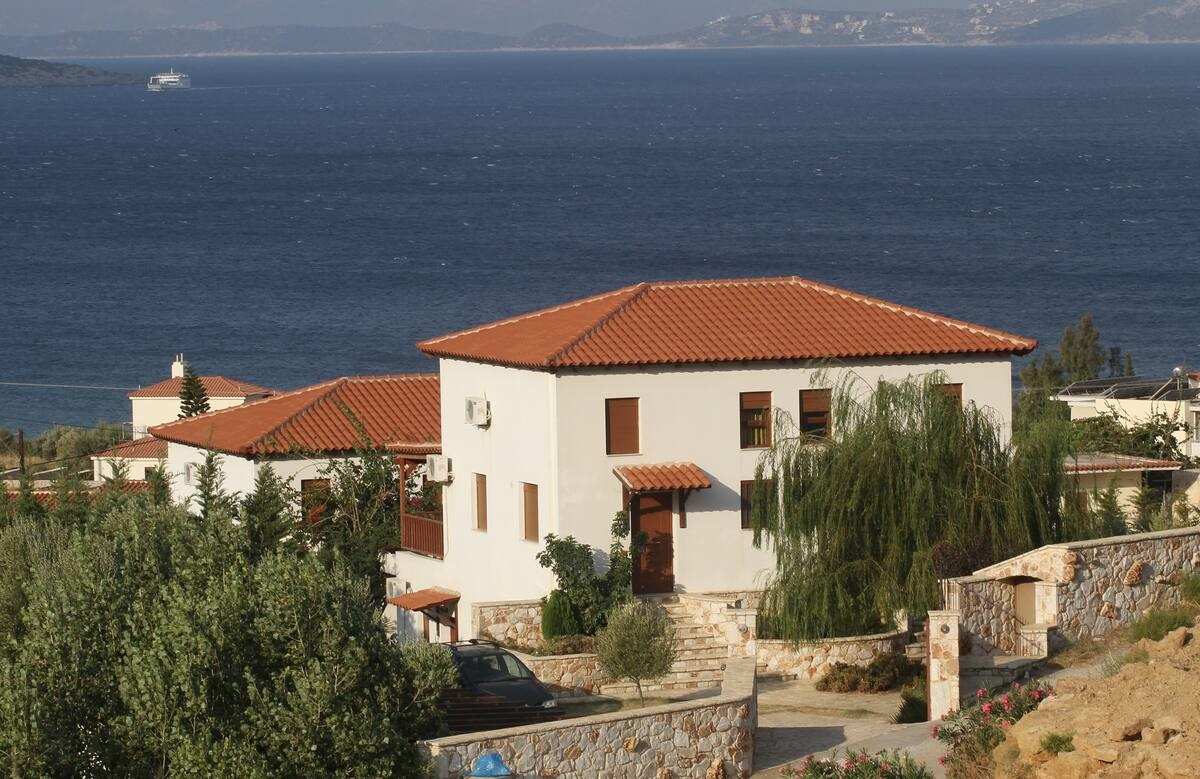 Property thumbnail 3
