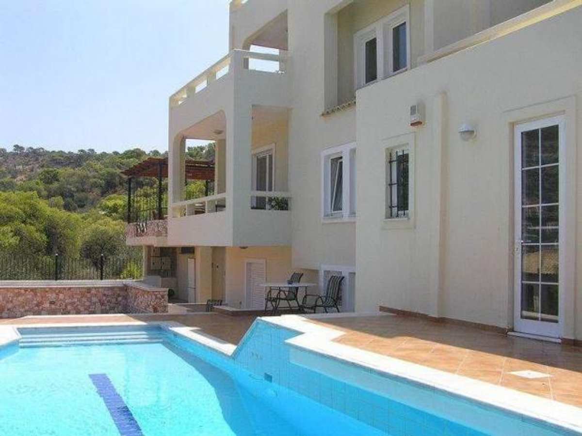 Property thumbnail 2